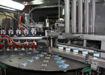 توان رقابتی «غفارس» در تولید پنیر ۳ برابر شد؛ راه‌اندازی خط تولید «پنیر الماسی» در پگاه فارس