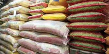 افزایش ۱۰۸ درصدی قیمت برنج وارداتی/ دپوی۲۰۰ هزار تنی در گمرک