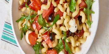 سالاد ماکارونی ایتالیایی متفاوت و خوشمزه + طرز تهیه