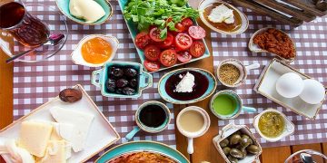 یک متخصص تغذیه عنوان کرد؛ اهمیت تغذیه دانش آموزان/تامین ۳۰ درصد انرژی روزانه با صبحانه