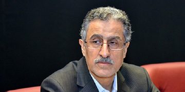 رییس اتاق بازرگانی تهران: فشار بر طبقه محروم غم انگیز است/ ارزش یارانه یک نفر برابر با قیمت یک شانه تخم‌مرغ شده