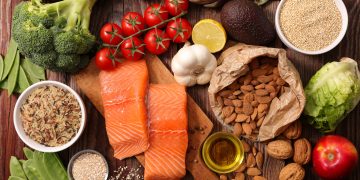 17 غذای مفید برای کبد چرب