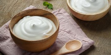 همراه با آنتی بیوتیک، ماست مصرف کنید