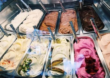 کرونا و بازار یخ زده بستنی فروشی