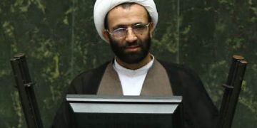 سلیمی: گزارش کمیسیون اصل ۹۰ درباره‌ نهاده‌های دامی ابهام داشت