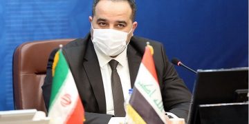 تاکید وزیر تجارت عراق بر استفاده از ظرفیت‌های کشت فرامرزی ایران در عراق