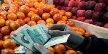 حضور پررنگ دلالان چالش جدی بخش کشاورزی است