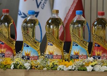 رونمایی از محصول تازه گروه صنعتی و پژوهشی زر/ “روغن سرخ ویژه” با برند زر اویل وارد بازار شد