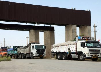 ترافیک کامیون و کمبود آن برای تخلیه نهاده های دامی از گمرکات