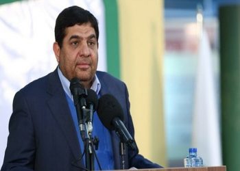 بازدید« مخبر» از میدان میوه و تره بار جرقه ای برای کاهش قیمت در بازار