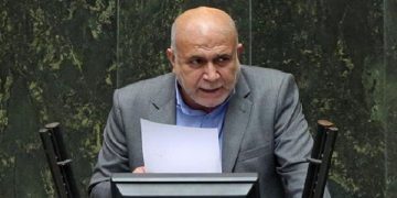 تذکر کرمی به وزیر صمت به خاطر افزایش روزانه قیمت مواد غذایی