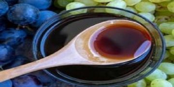 تاثیر مصرف شیره انگور در فصول سرد سال | از فواید این ماده مغذی غافل نشوید