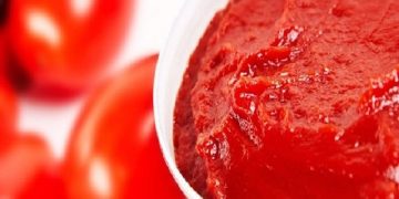 رب گوجه ۱۴ درصد گران شد/ روسها متقاضی خرید رب گوجه ایران