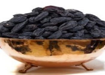 از خواص فوق‌العاده کشمش سیاه برای سلامتی چه می‌دانید؟
