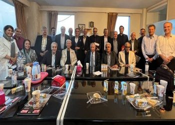 نشست فعالین صنعت غذا درانجمن علوم و صنایع غذایی ایران