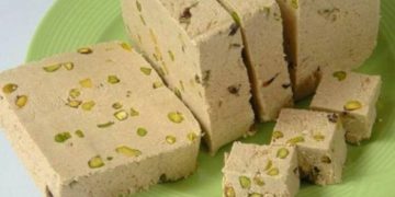 قیمت جدید انواع حلوا شکری در بازار | ۵۰۰ گرم حلوا شکری پسته ای ۸۵ هزار تومان