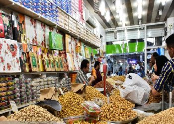 برگزاری حراج‌های فصلی و نمایشگاه‌های بهاره برای شب عید