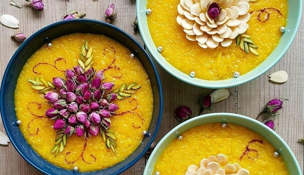طرز تهیه شله زرد برای ۴ نفر | فوت و فنهای پخت شله زرد ؛ دسر محبوب روزهداران | چه کار کنیم شله زرد آب نیندازد؟