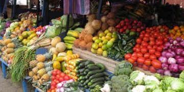 حال و هوای بازار میوه در آستانه عید+ جدول قیمت