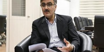 تلاش می‌کنیم نرخ تورم را به کانال ۲۰ تا ۳۰ درصد برسانیم