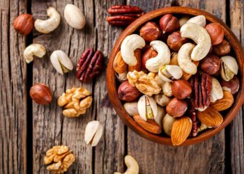 با خوردن این آجیل قند خون خود را تنظیم کنید