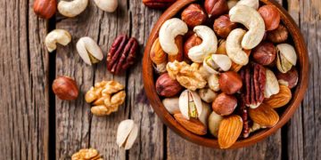 با خوردن این آجیل قند خون خود را تنظیم کنید