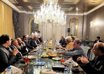 نشست جمعی از بزرگان صنعت غذای کشور