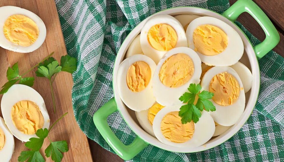 ۶ روش پخت تخم مرغ که تاکنون تجربه نکرده‌اید! | روش تشخیص تخم مرغ تازه