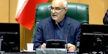 مصری: دولت به تذکرات نمایندگان درباره پرداخت پول گندمکاران پاسخ دهد