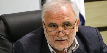 صنعت گردشگری کشاورزی را با حفظ باغات شهرستان اهر رونق دهیم