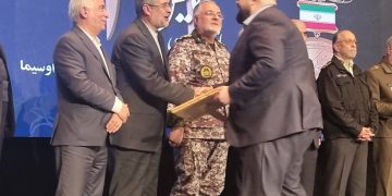 آرش سلطانی به‌عنوان مدیر جهادی برتر در عرصه توسعه اقتصادی معرفی شد