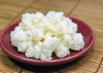 کفیر، کلید کاهش مشکلات گوارشی و ارتقای سلامت روده