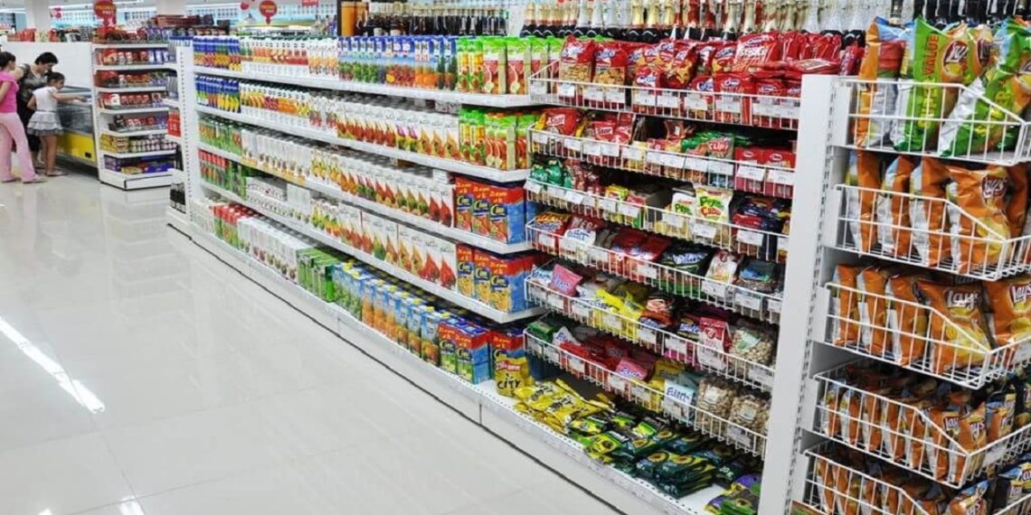 علت متفاوت بودن قیمت کالا با قیمت فاکتور در فروشگاه‌های زنجیره‌ای چیست؟