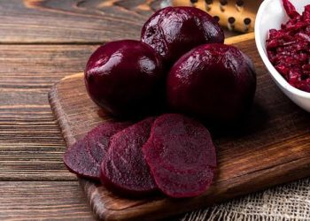 لبو؛بمب سلامتی‌ پاییزی با خواص شگفت‌انگیز برای قلب و بدن