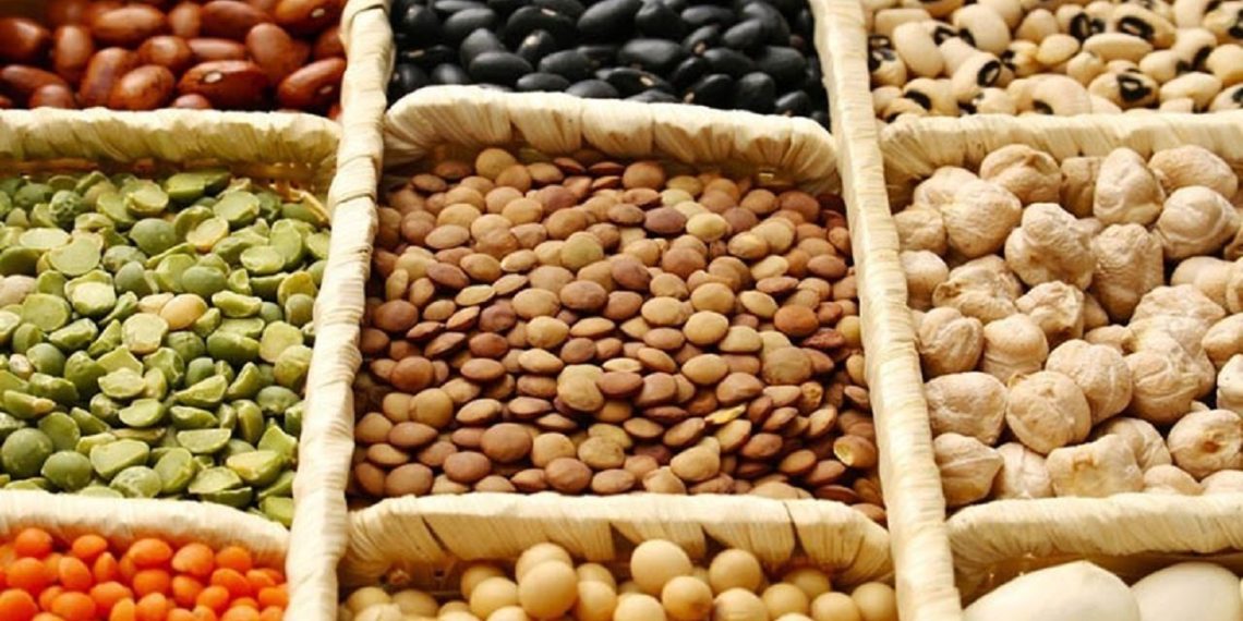 قیمت هرکیلو لوبیا چیتی برای مصرف کننده ۴۰۰ هزارتومان