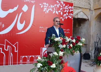 معاون وزیر جهاد کشاورزی: انار ایران کاملاً ارگانیک است/در هیچ باغ اناری سم استفاده نمی‌شود