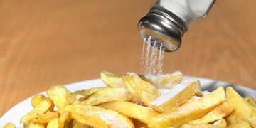 سه برابر مصرف جهانی نمک مصرف می کنیم