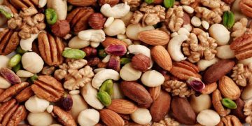 فواید سلامتی مصرف مغزهای خوراکی در طول بارداری چیست؟