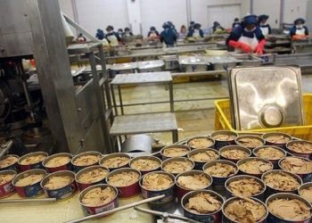 گزارشی از کمبود عرضه کنسرو نداشتیم