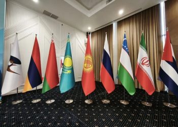 ایران آماده سرمایه‌گذاری مشترک با اوراسیا است