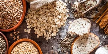 مصرف ۴ تا ۶ وعده غلات کامل در روز فواید زیادی برای قلب دارد